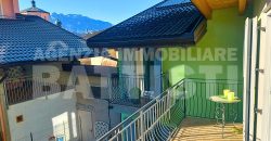 VILLA INDIPENDENTE CON GIARDINO
