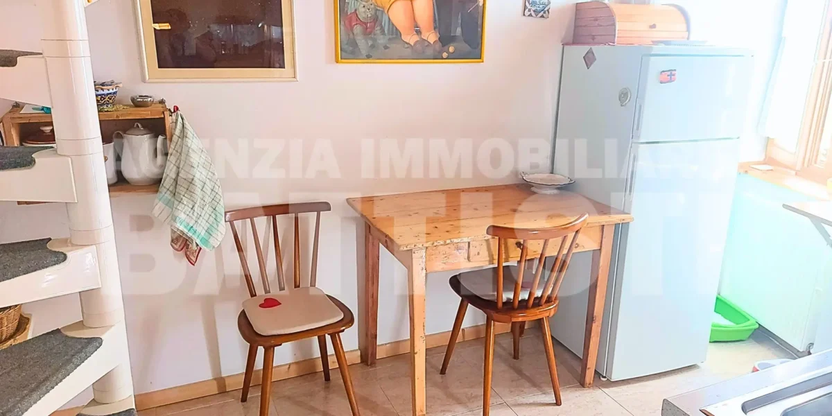 ELEGANTE ALLOGGIO IN CENTRO