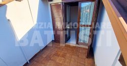 ALLOGGIO CON TERRAZZO