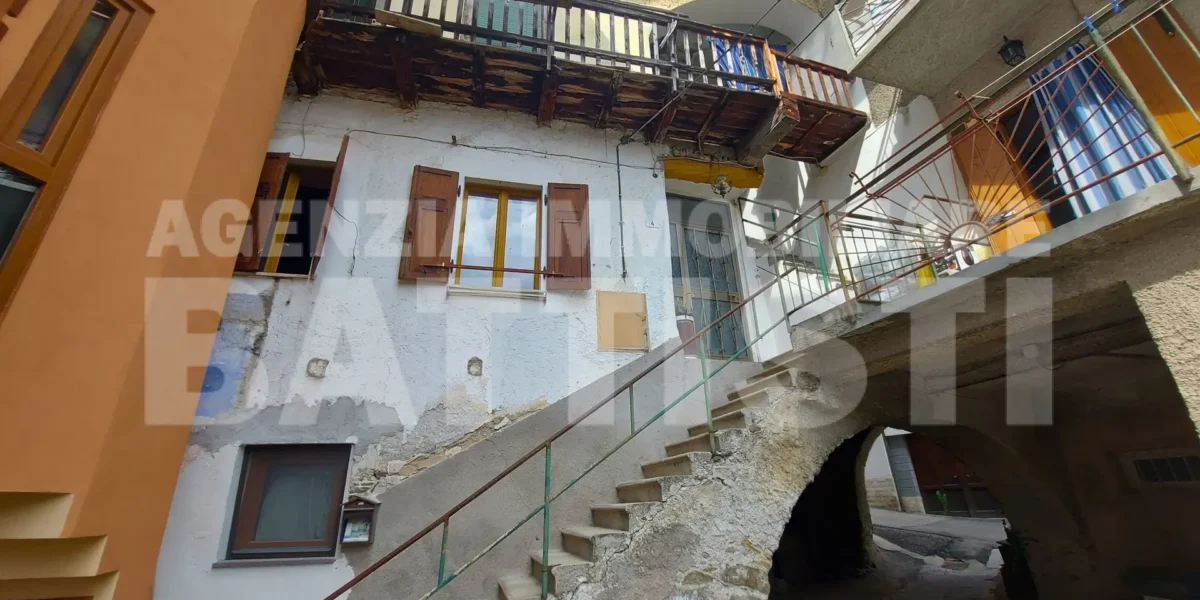 ALLOGGIO CON ORTO