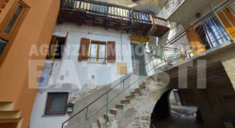 ALLOGGIO CON ORTO