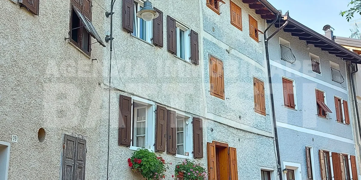 ELEGANTE ALLOGGIO IN CENTRO