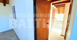 ALLOGGIO CON TERRAZZO