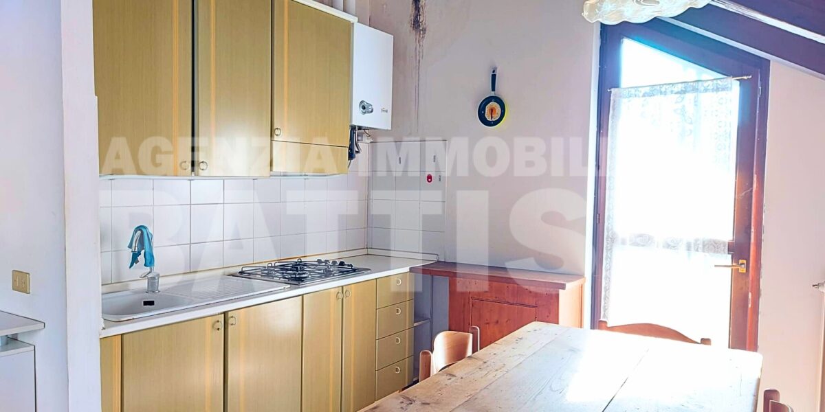 ALLOGGIO CON TERRAZZO