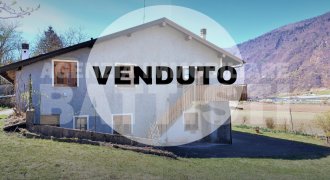 MASO CON DUE APPARTAMENTI