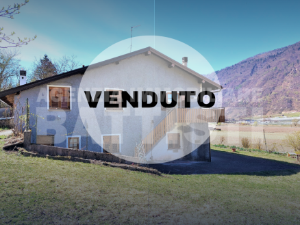 MASO CON DUE APPARTAMENTI