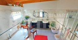VILLA INDIPENDENTE CON GIARDINO