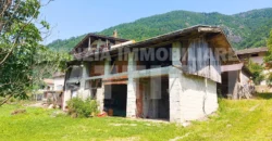 AMPIO EDIFICIO CON DUE ALLOGGI