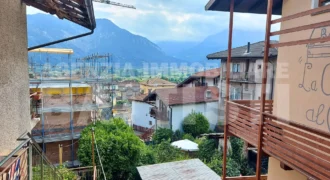 APPARTAMENTO CON SOFFITTA E CANTINA