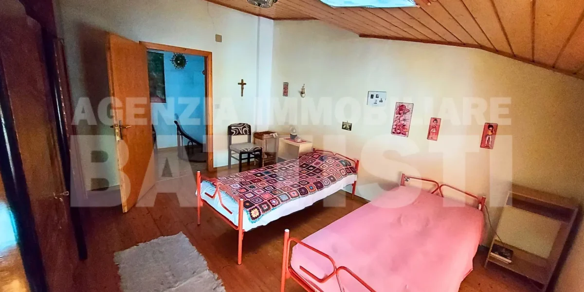 VIGOLO VATTARO PORZIONE DI CASA