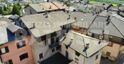 PORZIONE CON DUE APPARTAMENTI