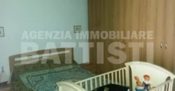 PORZIONE DI CASA CON ORTO E CORTILE PRIVATO
