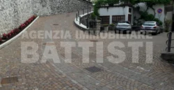 PORZIONE DI CASA CON ORTO E CORTILE PRIVATO