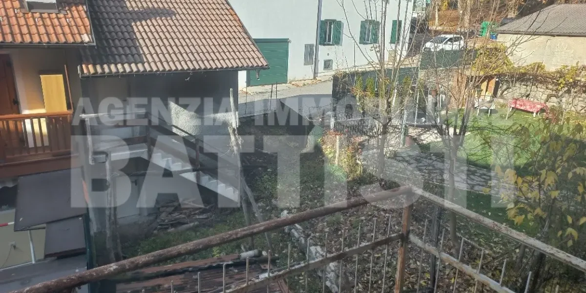 GRANDE PORZIONE IN CENTRO STORICO