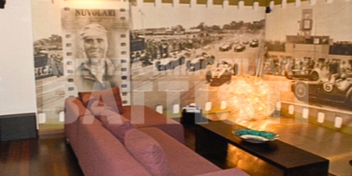 PRESTIGIOSA CASA A SCHIERA IN CENTRO BORGO