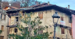 AMPIA PORZIONE DI CASA CON BEL PANORAMA