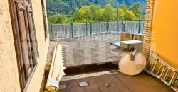 PORZIONE DI CASA DA RISTRUTTURARE CON GIARDINO