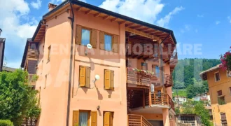 DUPLEX IN CENTRO