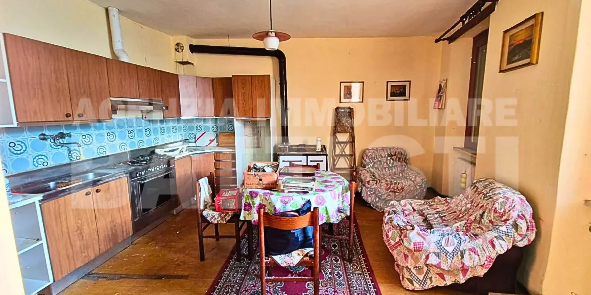 APPARTAMENTO NEL CUORE DI BORGO