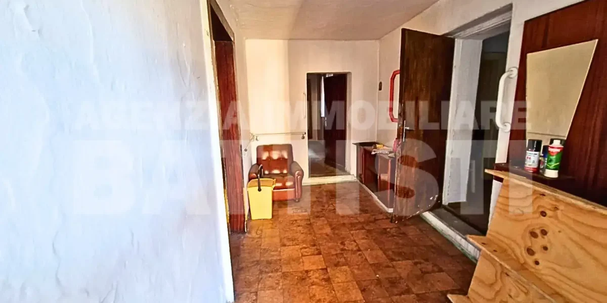 PORZIONE IN CENTRO CON DUE ALLOGGI