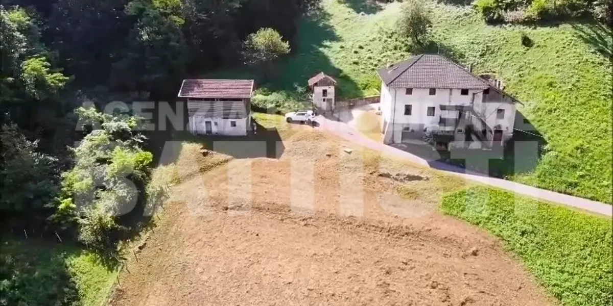 AMPIO MASO CON TERRENO