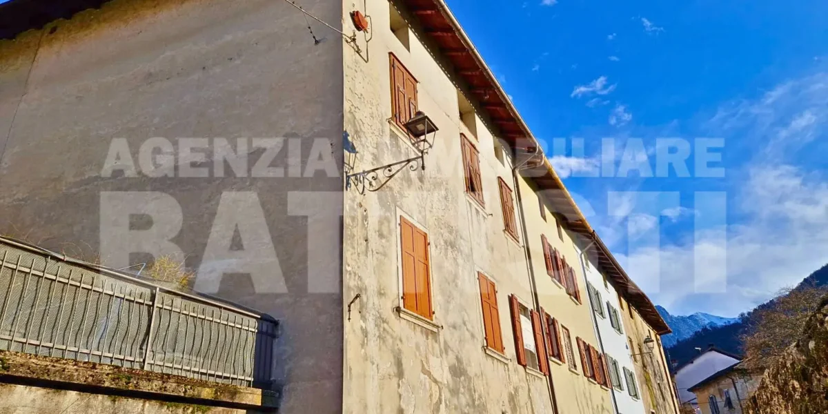 APPARTAMENTO NEL CUORE DI BORGO