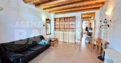 UFFICIO/APPARTAMENTO IN CENTRO