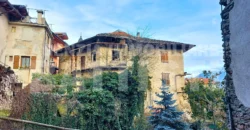 AMPIA PORZIONE DI CASA CON BEL PANORAMA
