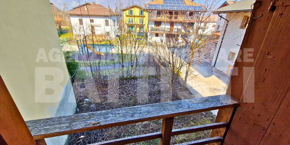 PORZIONE TERRA-TETTO