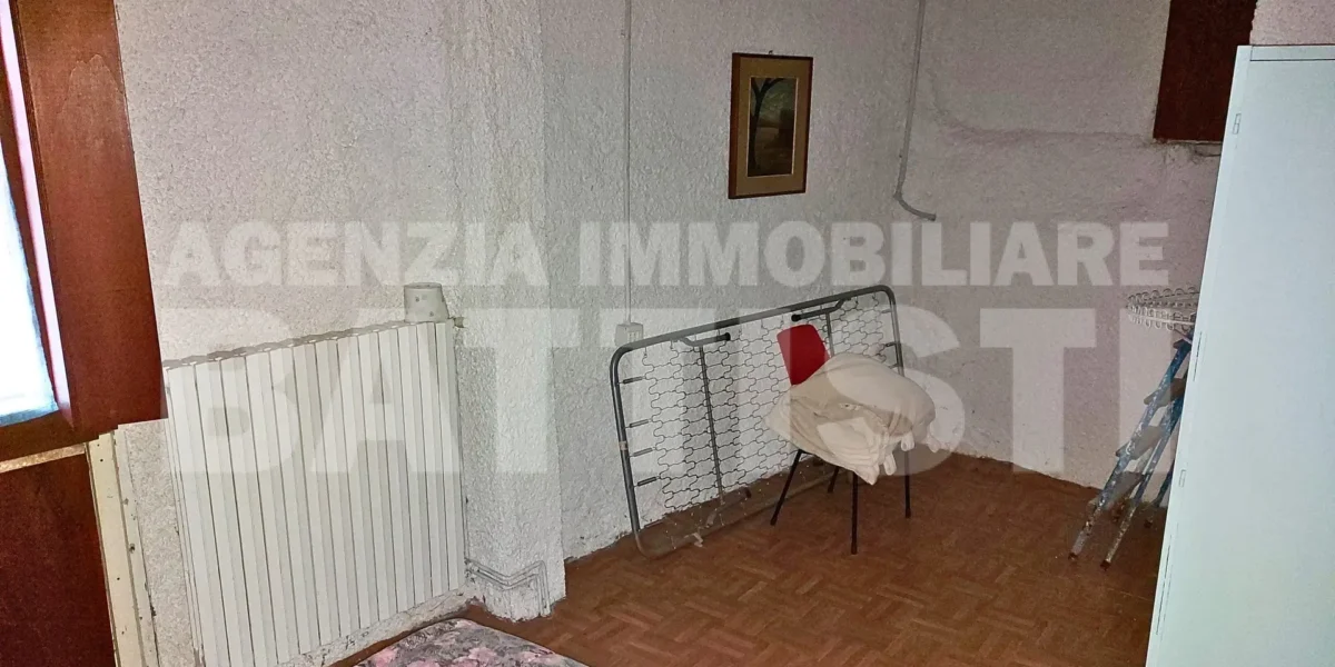 EDIFICIO SU TRE LIVELLI
