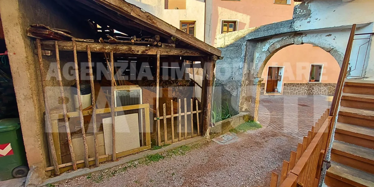 VIGOLO VATTARO PORZIONE DI CASA
