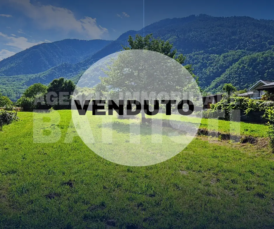 AMPIO TERRENO EDIFICABILE E AGRICOLO