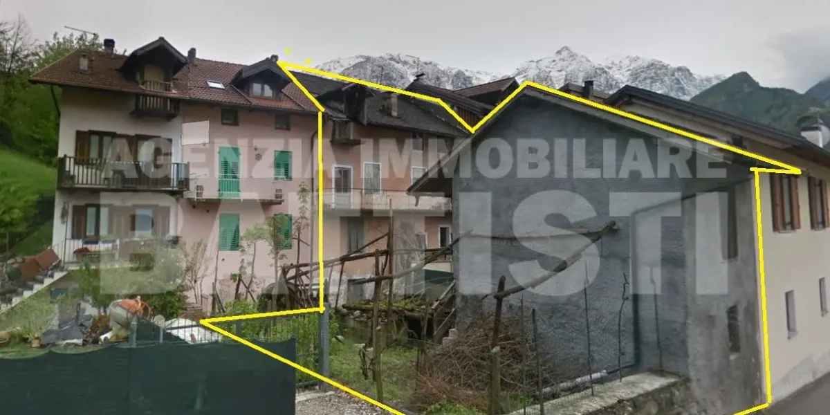 GRANDE PORZIONE IN CENTRO STORICO