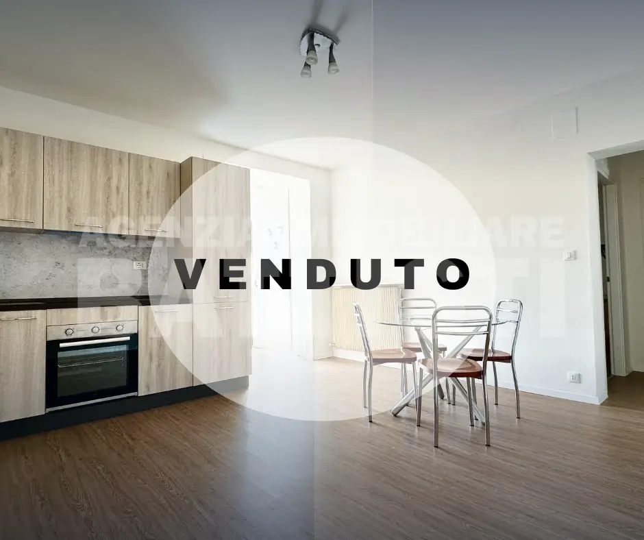 APPARTAMENTO ARREDATO CON GIARDINO
