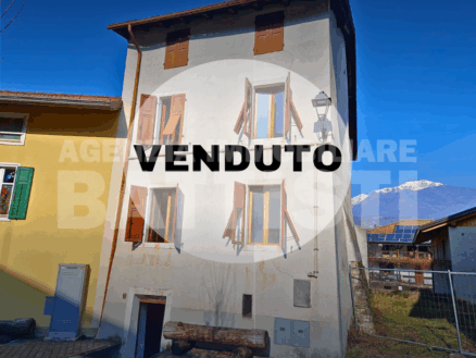 PORZIONE TERRA-TETTO
