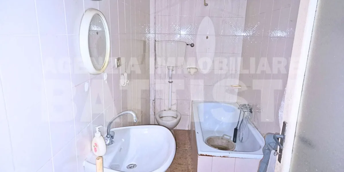 CASA DI TESTA CON DUE ALLOGGI