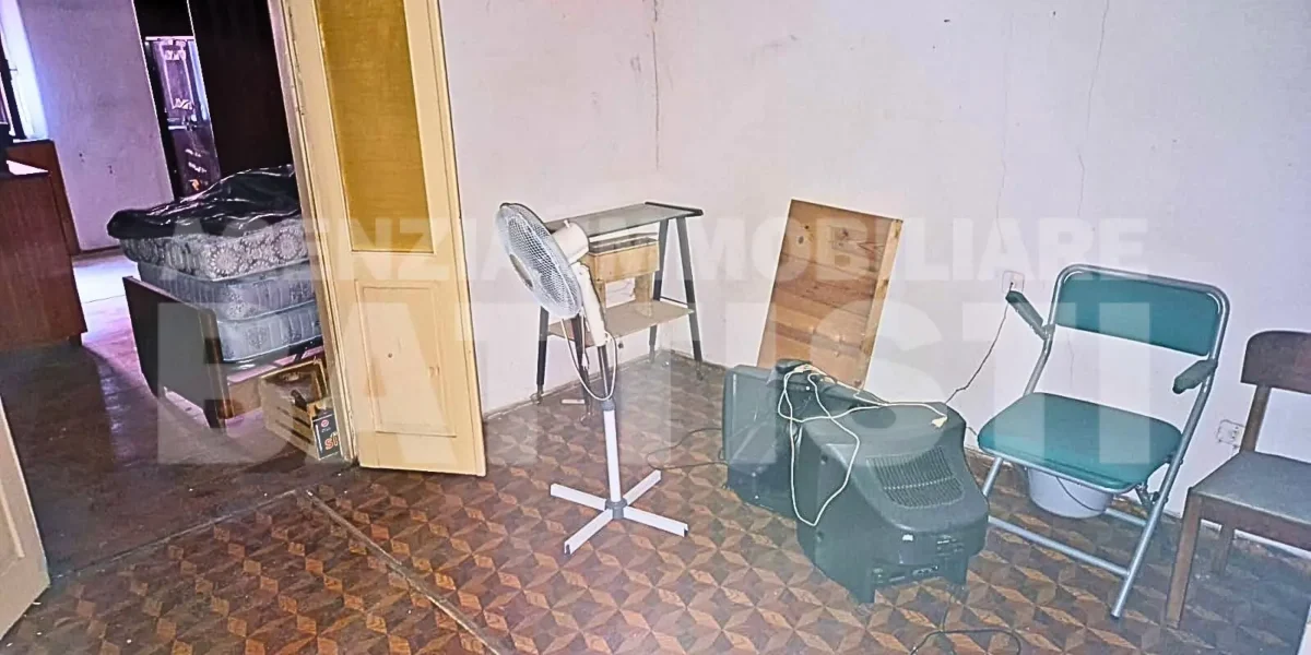 PORZIONE IN CENTRO CON DUE ALLOGGI