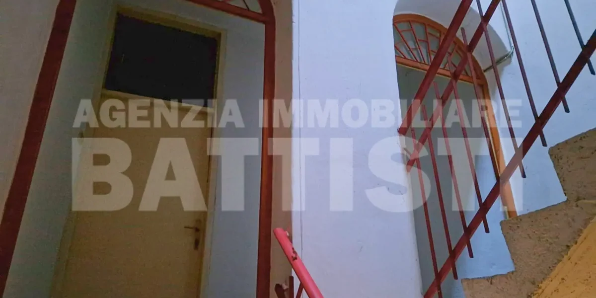 APPARTAMENTO NEL CUORE DI BORGO