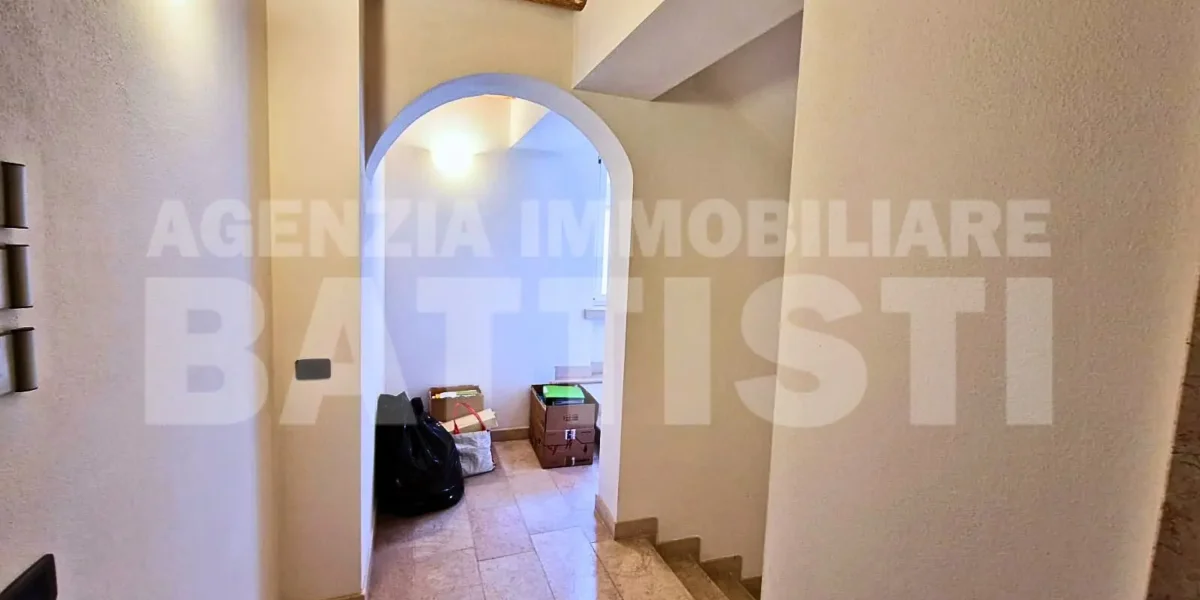 UFFICIO/APPARTAMENTO IN CENTRO