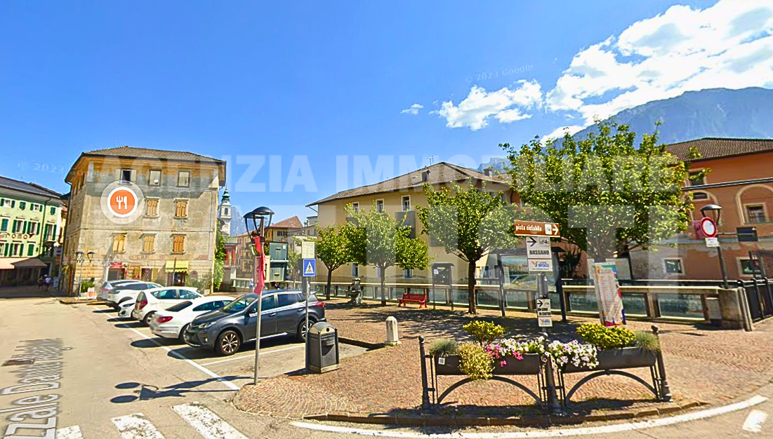 APPARTAMENTO O UFFICIO IN CENTRO