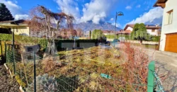 PORZIONE CON CORTILE E ORTO