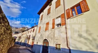 APPARTAMENTO NEL CUORE DI BORGO
