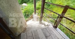 PORZIONE DI CASA con terreno di mq 700