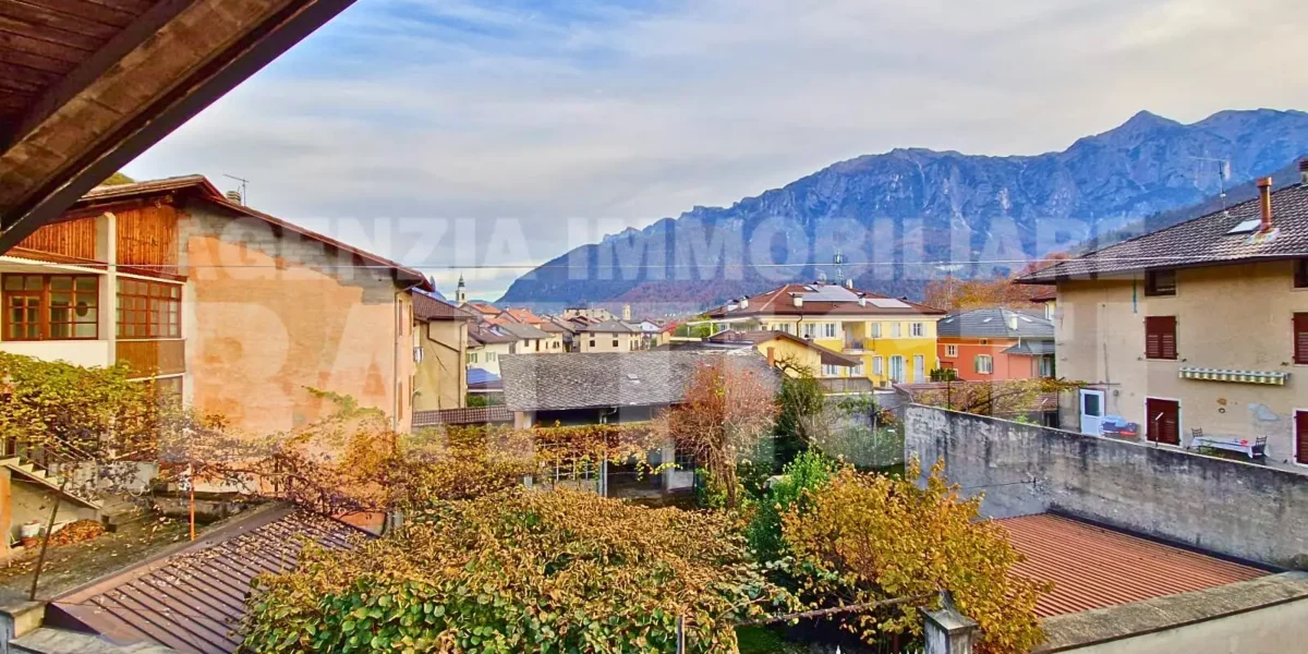 CASA DI TESTA CON DUE ALLOGGI