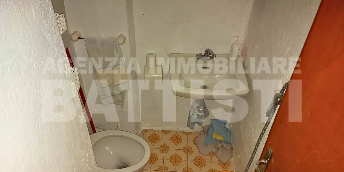 EDIFICIO SU TRE LIVELLI