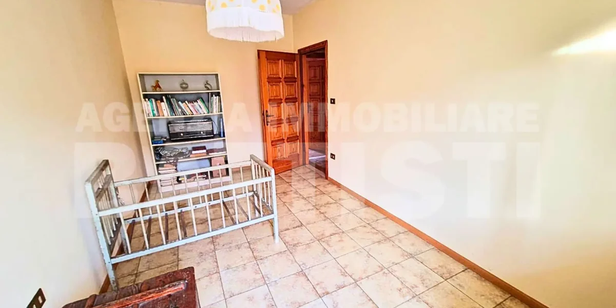 CASA DI TESTA CON DUE ALLOGGI