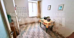 CASA DI TESTA CON DUE ALLOGGI