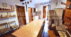 APPARTAMENTO CON TRE CAMERE IN CENTRO