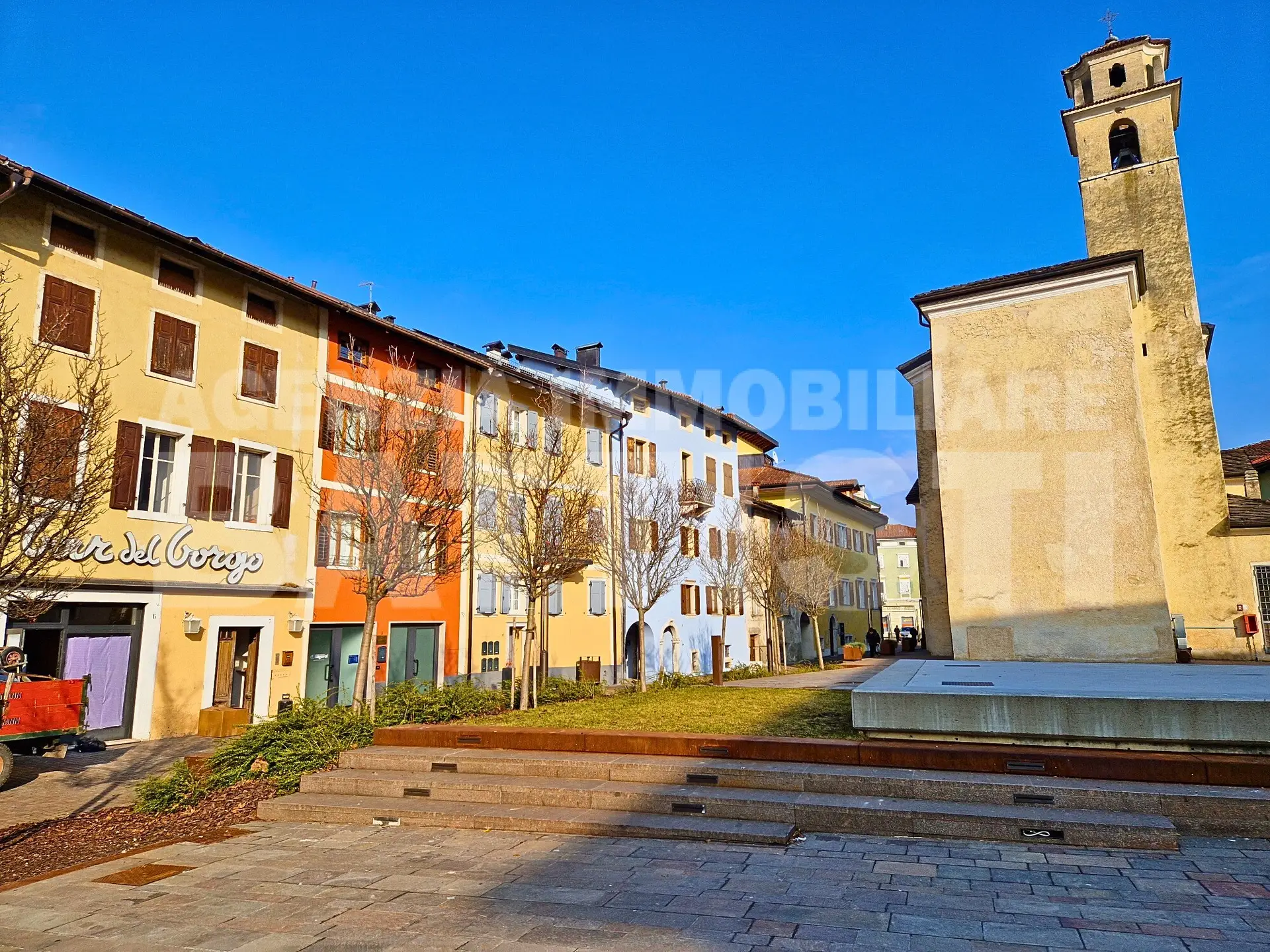 UFFICIO/APPARTAMENTO IN CENTRO