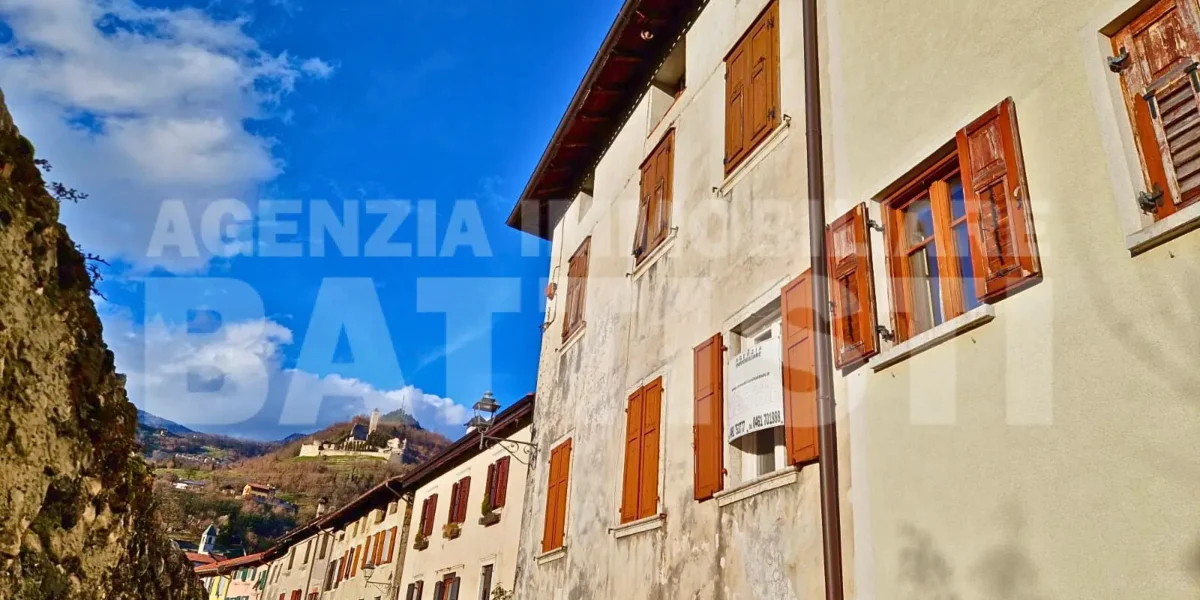 APPARTAMENTO NEL CUORE DI BORGO